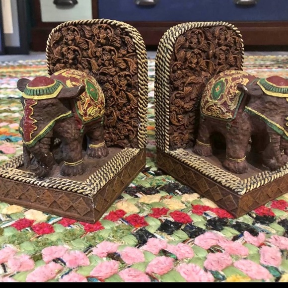 Vintage Inspired Colorful Resin Elephant Bookends